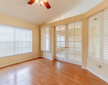 5593 Nw Wesley Road - Photo Thumbnail 13