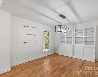 5020 Fox Hollow Drive - Photo Thumbnail 4
