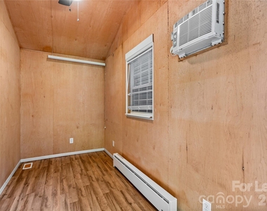 5020 Fox Hollow Drive - Photo Thumbnail 17