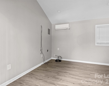 5020 Fox Hollow Drive - Photo Thumbnail 16