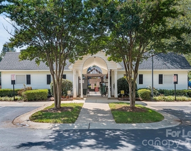 1841 Birch Heights Court - Photo Thumbnail 38