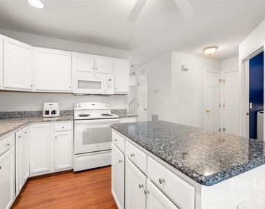 1841 Birch Heights Court - Photo Thumbnail 15