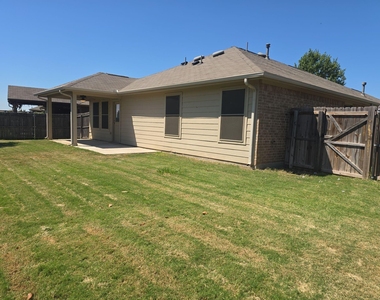 14516 Chino Drive - Photo Thumbnail 20