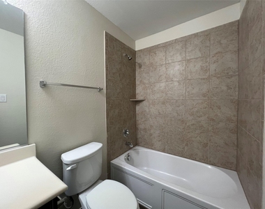 14516 Chino Drive - Photo Thumbnail 12