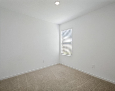 6736 Bramblewood Drive - Photo Thumbnail 17