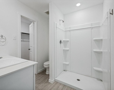 6736 Bramblewood Drive - Photo Thumbnail 13