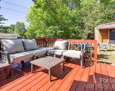 9531 Idlewild Road - Photo Thumbnail 14