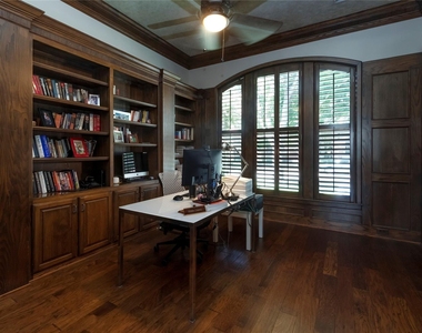 5701 Templin Way - Photo Thumbnail 19