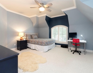 5701 Templin Way - Photo Thumbnail 27
