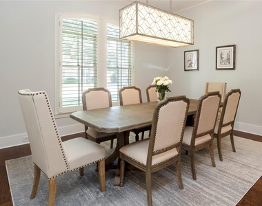 5701 Templin Way - Photo Thumbnail 6