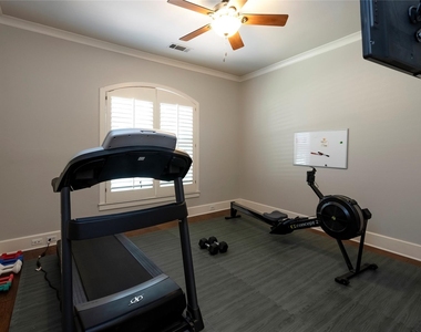 5701 Templin Way - Photo Thumbnail 17