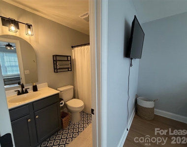 135 High Ridge Road - Photo Thumbnail 18