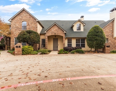 5875 Pecan Chase - Photo Thumbnail 12