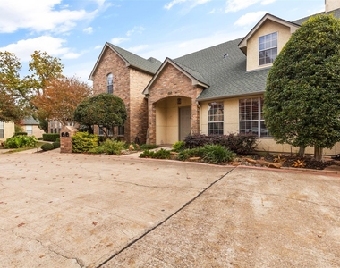 5875 Pecan Chase - Photo Thumbnail 1