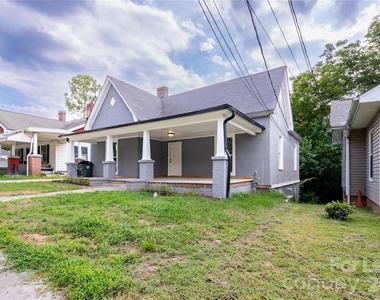 609 W Liberty Street - Photo Thumbnail 1