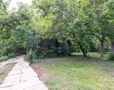 609 W Liberty Street - Photo Thumbnail 35