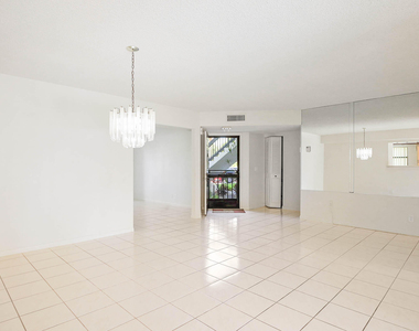 3367 Perimeter Drive - Photo Thumbnail 4