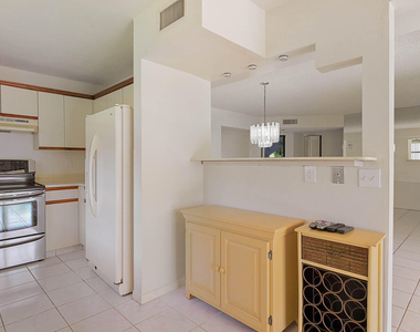 3367 Perimeter Drive - Photo Thumbnail 6