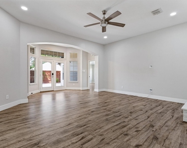 1535 Sandlewood Drive - Photo Thumbnail 21