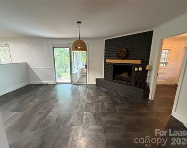 608 Margaret Drive - Photo Thumbnail 9
