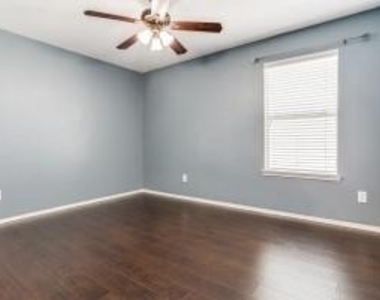 6912 Dove Tail Drive - Photo Thumbnail 19