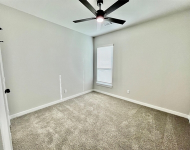 7000 Guilford Court - Photo Thumbnail 21