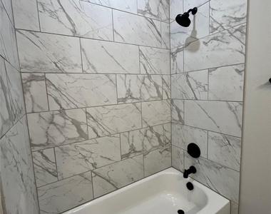 7000 Guilford Court - Photo Thumbnail 24
