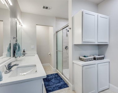 4520 Inman Drive - Photo Thumbnail 20