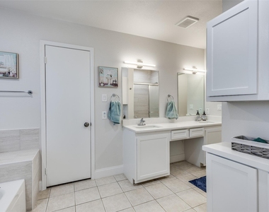 4520 Inman Drive - Photo Thumbnail 19