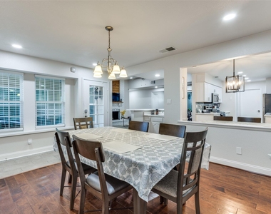 4520 Inman Drive - Photo Thumbnail 12