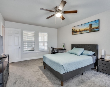 4520 Inman Drive - Photo Thumbnail 18