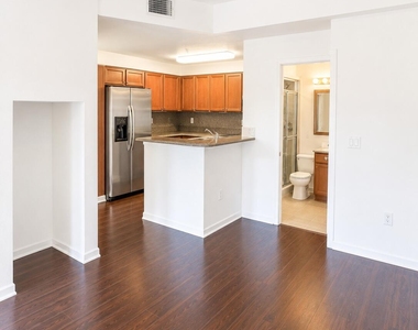 906 Sw 143rd Avenue - Photo Thumbnail 7