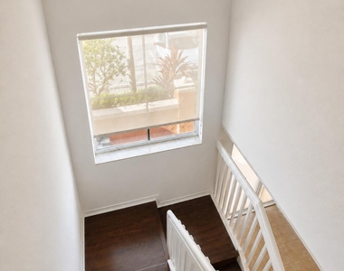 906 Sw 143rd Avenue - Photo Thumbnail 11