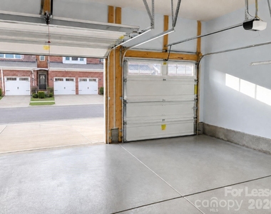 107 Dellbrook Street - Photo Thumbnail 5