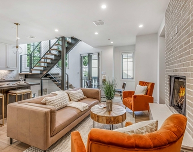 3428 Daniel Avenue - Photo Thumbnail 8