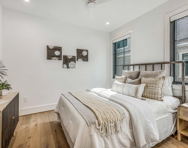 3428 Daniel Avenue - Photo Thumbnail 17