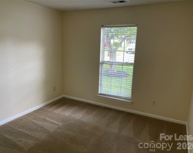 11624 Larix Drive - Photo Thumbnail 15