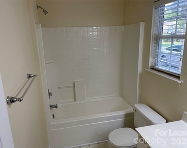 11624 Larix Drive - Photo Thumbnail 14