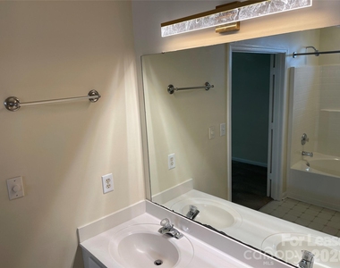 11624 Larix Drive - Photo Thumbnail 21