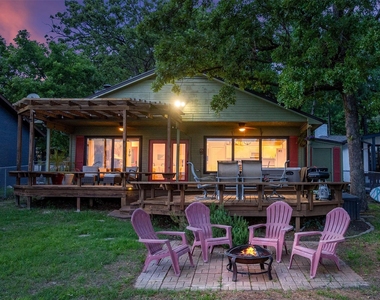 124 Harbor Drive - Photo Thumbnail 32