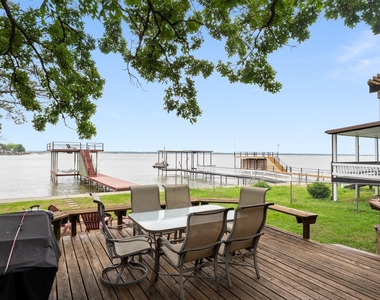 124 Harbor Drive - Photo Thumbnail 30