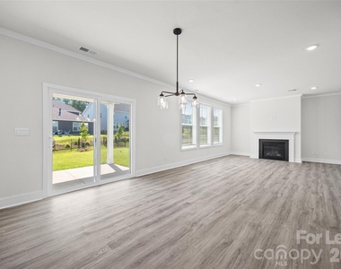 541 Mahogany Road - Photo Thumbnail 9