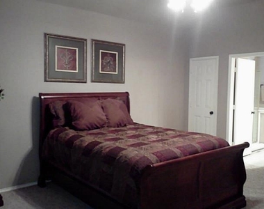 6525 Tearose Drive - Photo Thumbnail 16