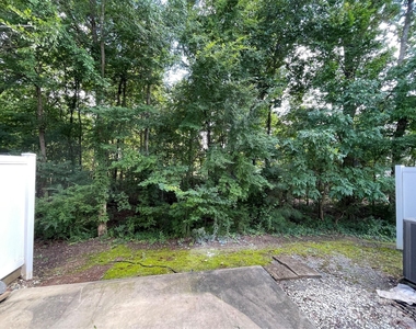 9033 Mcalwaine Preserve Avenue - Photo Thumbnail 24