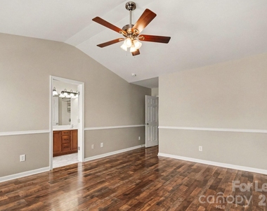 2029 Kegsworth Drive - Photo Thumbnail 6