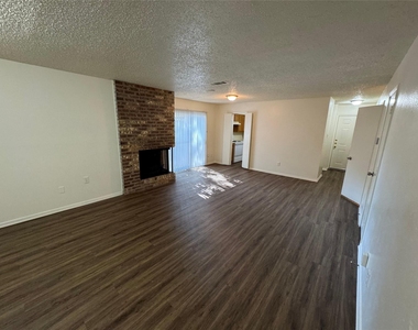 3514 Smith Barry Road - Photo Thumbnail 3