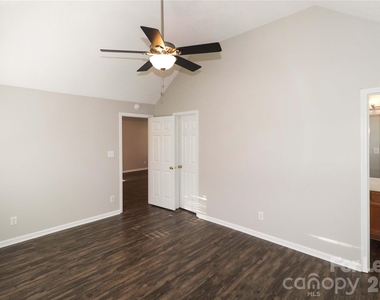 771 Rebecca Jane Drive - Photo Thumbnail 24