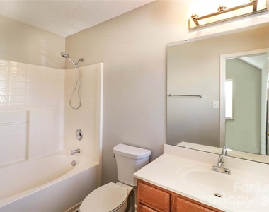 771 Rebecca Jane Drive - Photo Thumbnail 21