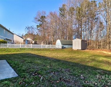 771 Rebecca Jane Drive - Photo Thumbnail 30