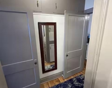 1426 Cedar Street - Photo Thumbnail 17
